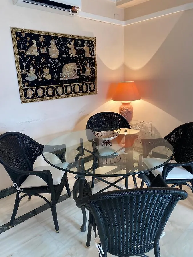 Precioso Apartamento En Primera Linea De Playa Marbella Apartment