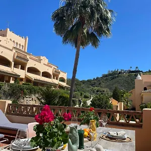 https://santa-maria-village.es-andalucia.com