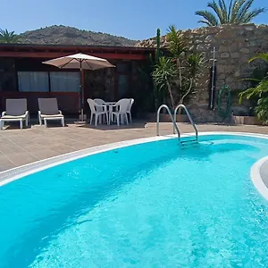 https://anfi-topaz-villa-tauro-golf-3-bed-3-bath-private-pool.in-canary-islands.com