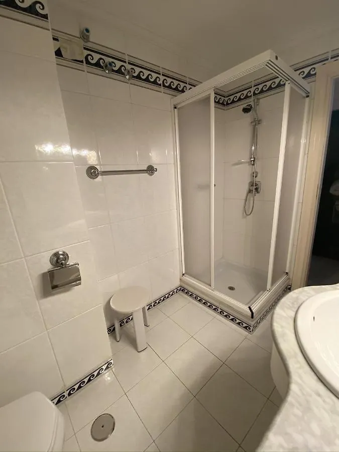 Precioso apartamento en primera línea de playa Marbella
